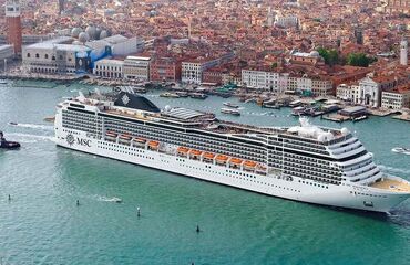 MSC Magnifica ile Kanarya Adaları (Uçaklı Paket)